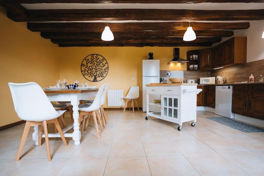 Le Beaumont • La Belle Campagne • La Plenitude Villa Deols Exterior photo